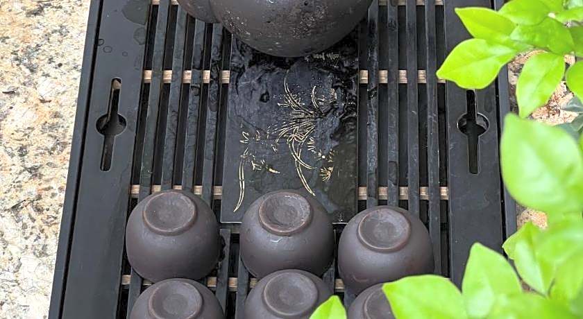 Rose Nhung Hotel CatBa