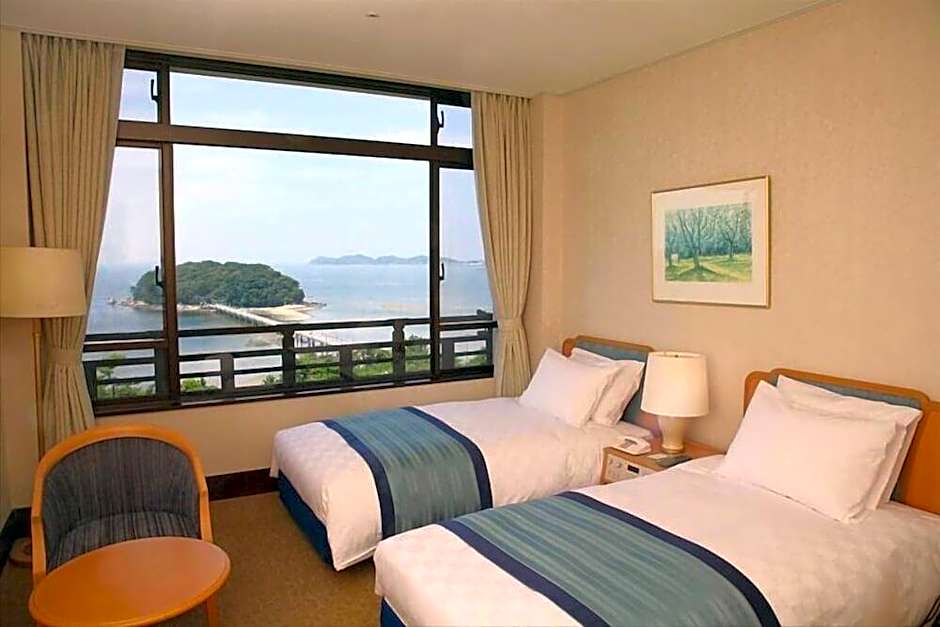 Gamagori Classic Hotel