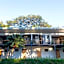Hotel Nya