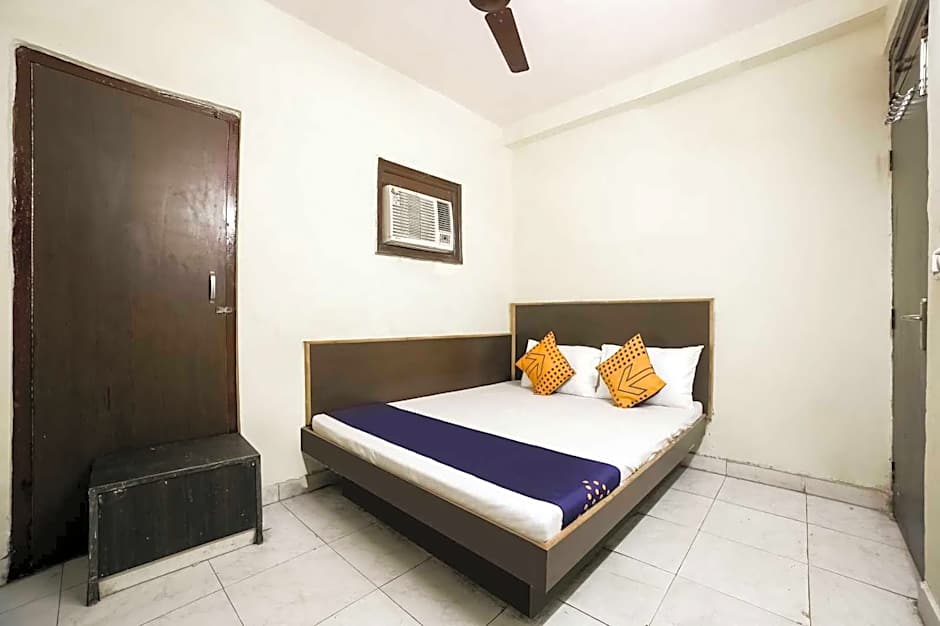 Anchal Guest House by OYO Rooms – Delhi, NY