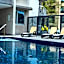 Abbey On Roma Hotel & Apartments
