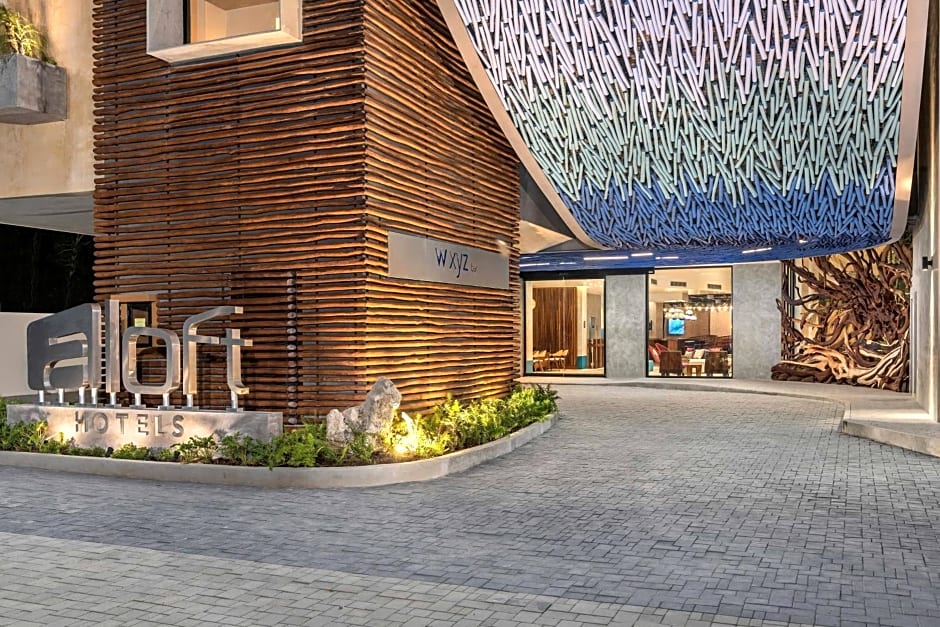 Aloft Tulum