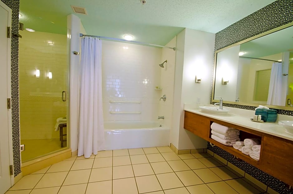 Hotel Indigo Columbus Architectural Center By IHG