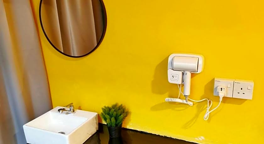 The Cocoon Capsule Hotel