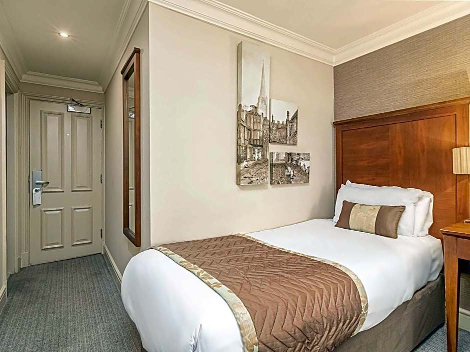 Mercure Salisbury White Hart Hotel