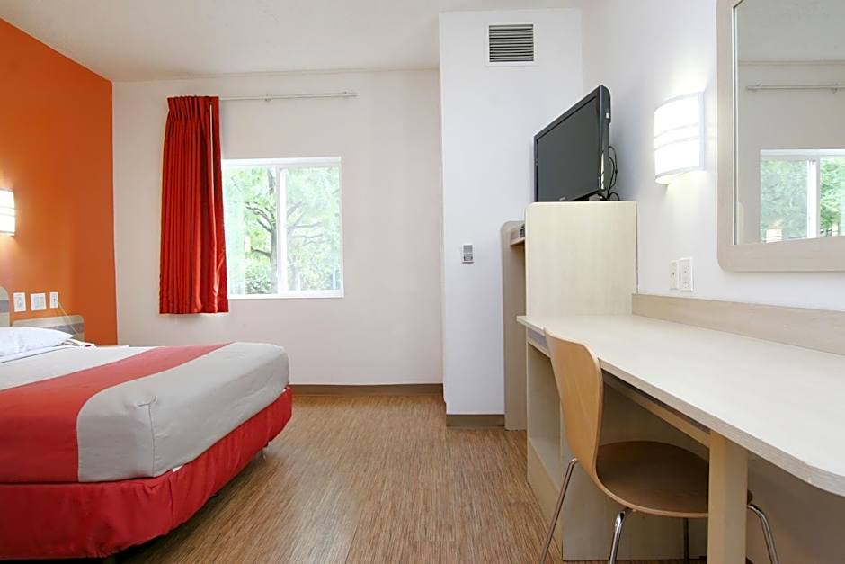 Motel 6-Colchester, VT - Burlington