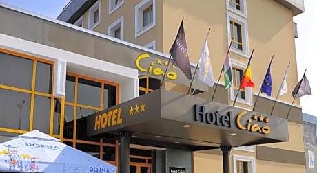 Ciao Hotel