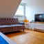 ROOF ROOMS