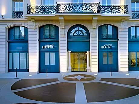 Le Plessis Grand Hotel