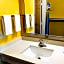 Days Inn by Wyndham Port Aransas TX