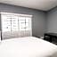 SeaSide Inn & Suites