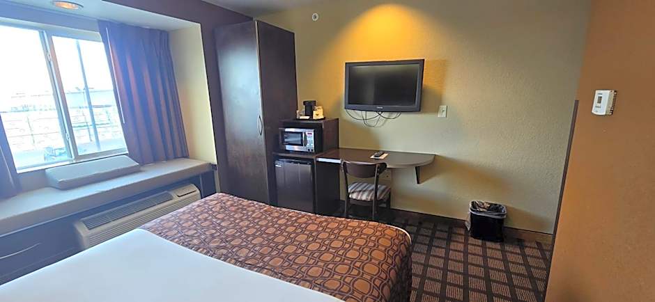Microtel Inn & Suites by Wyndham Odessa