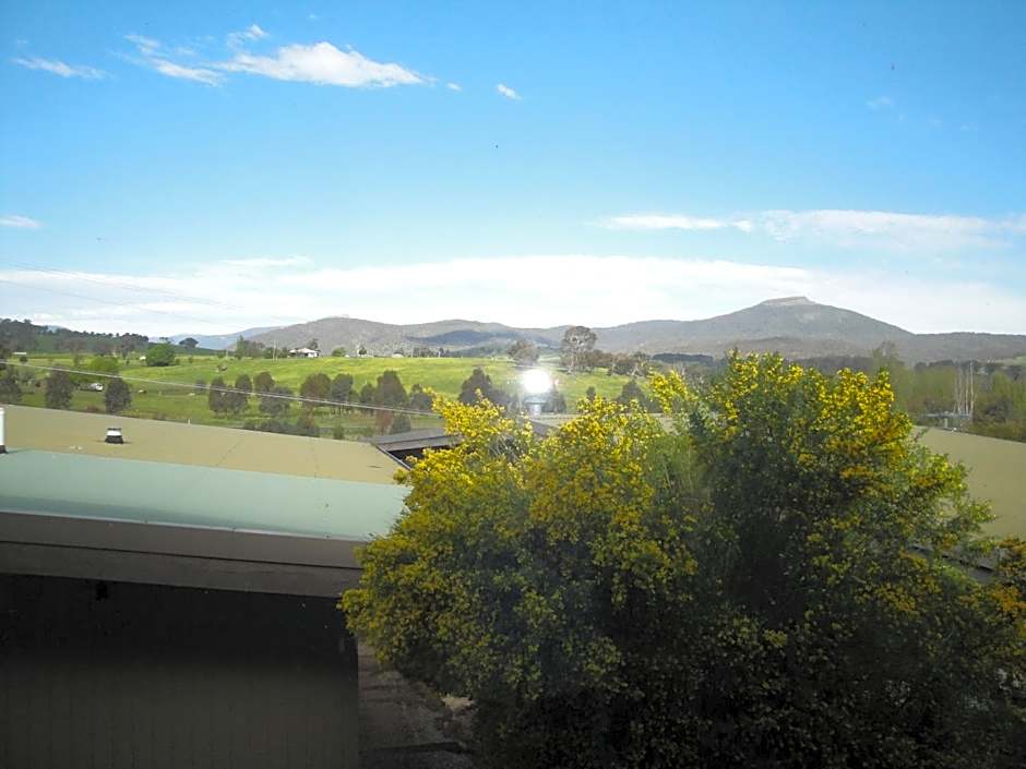 Off Mountain Accommodation