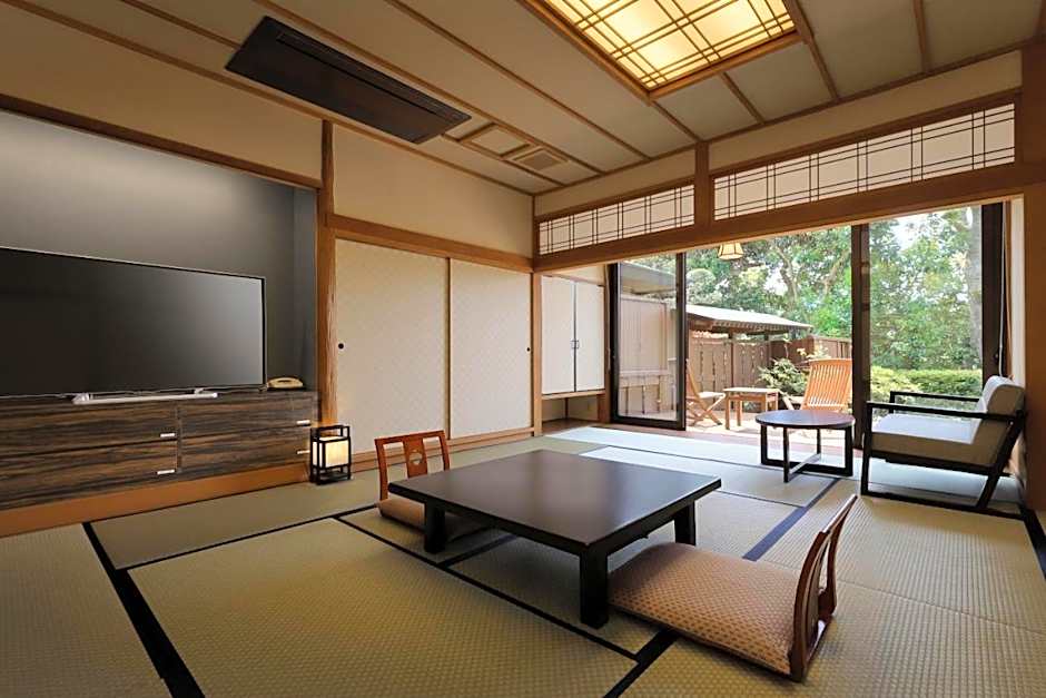Ryokusuitei