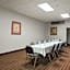 Howard Johnson by Wyndham Winter Haven FL