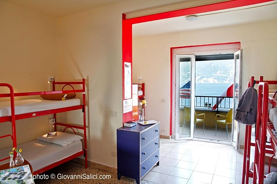 Lake Como Hostel