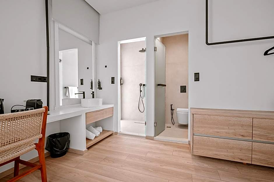 Plānis Str Urban Suites by Semavί