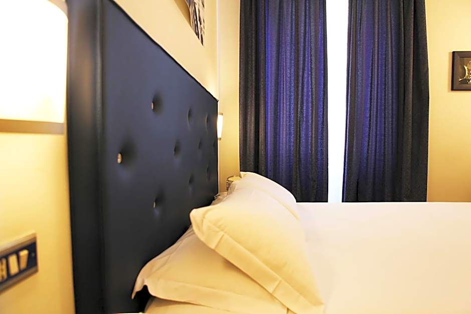 Hotel Franklin Feel The Sound