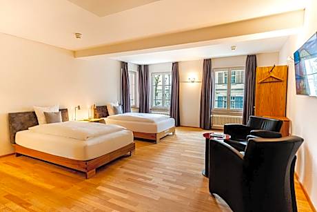 Twin Room with City View