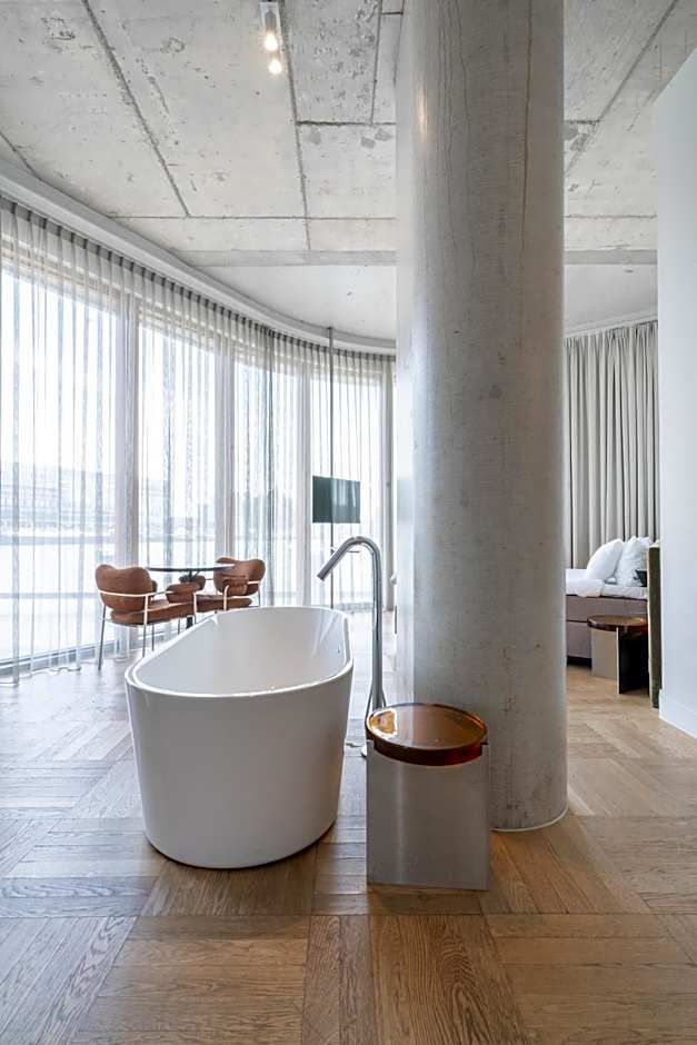 Foto 1 von 23 von Suite, Riverfront View