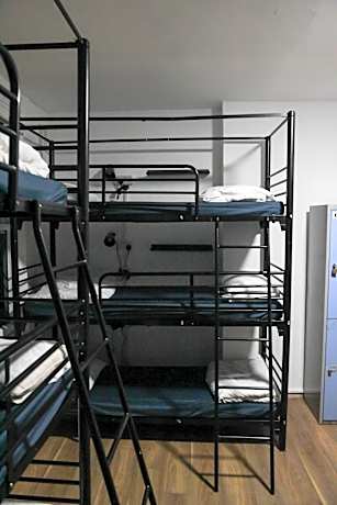 Bed in 12-Bed Mixed Dormitory Room
