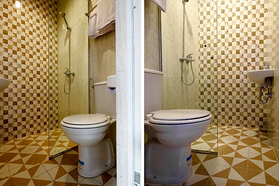 OYO 3438 Pasir Padi Inn