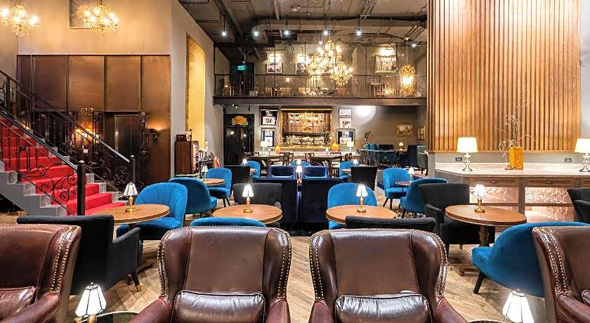 The Coach Hotel Sukhumvit