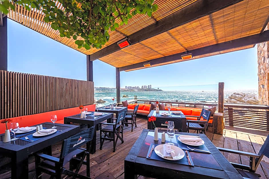 Radisson Blu Acqua Hotel & Spa Concon