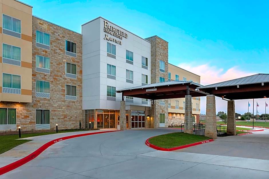 Fairfield Inn & Suites by Marriott Decatur at Decatur Conference Center