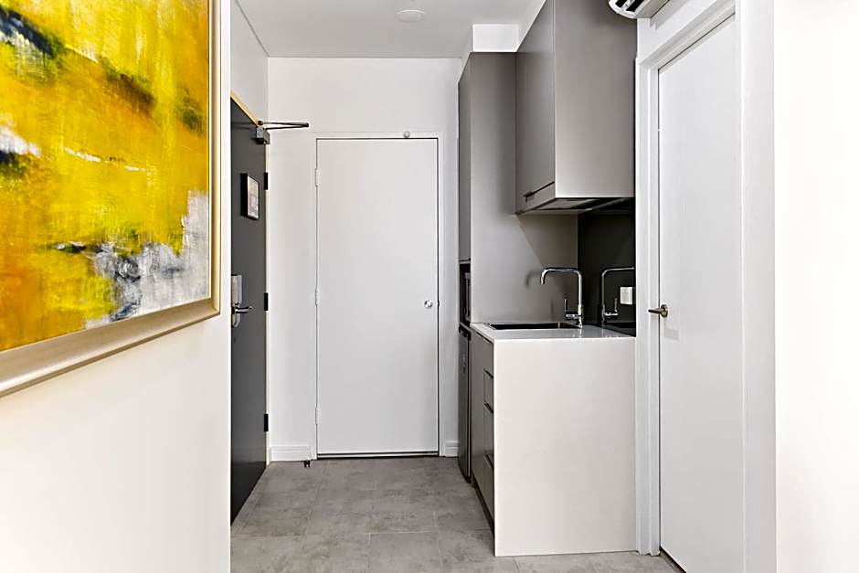 Value Suites Green Square