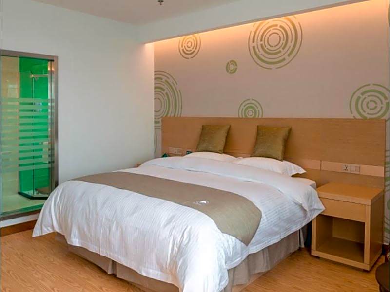 GreenTree Inn Suzhou Zhangjiagang Tangshi Town Yangzi Road Express Hotel