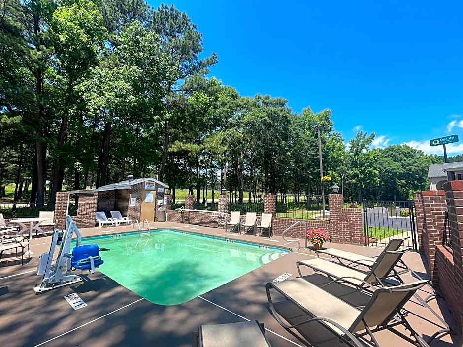 Quality Inn Kenly I-95