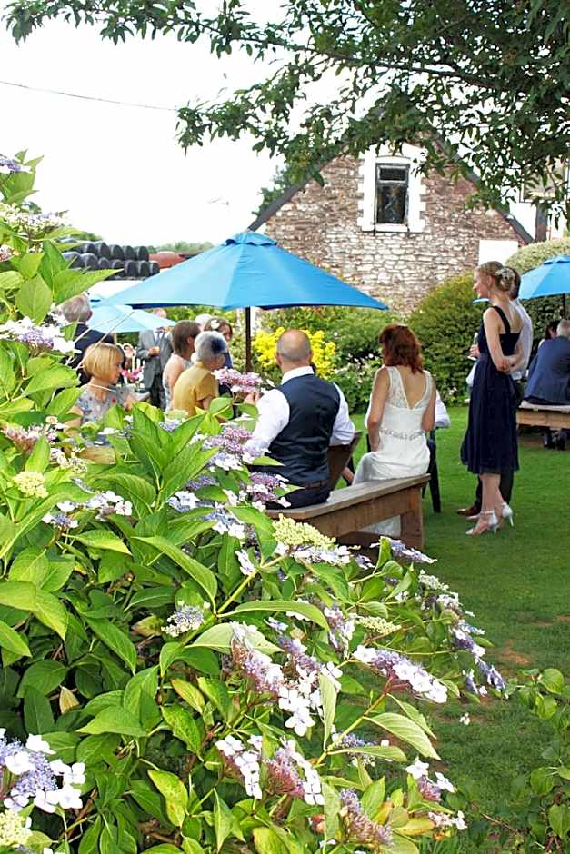 The Greyhound Inn and Hotel