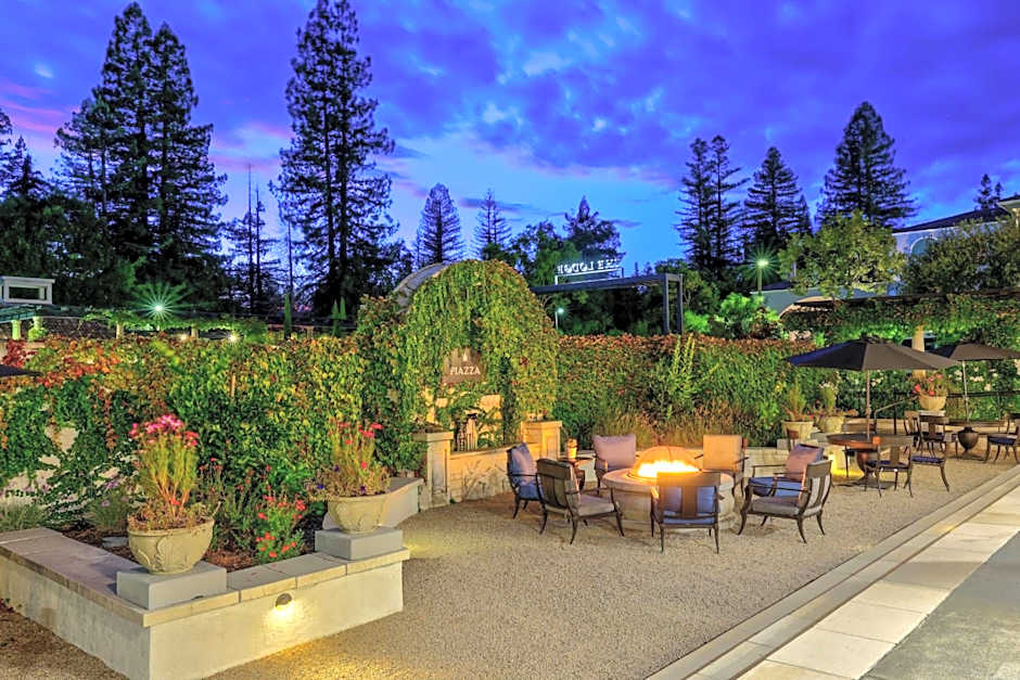 The Lodge at Healdsburg, tapestry Collection by Hilton