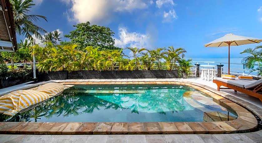 Bombora Medewi Wavelodge