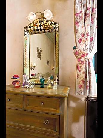 Two-Bedroom Apartment  - Split Level with Sea View