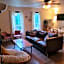 Cozy Farmhouse 10 Minutes From The Beach!
