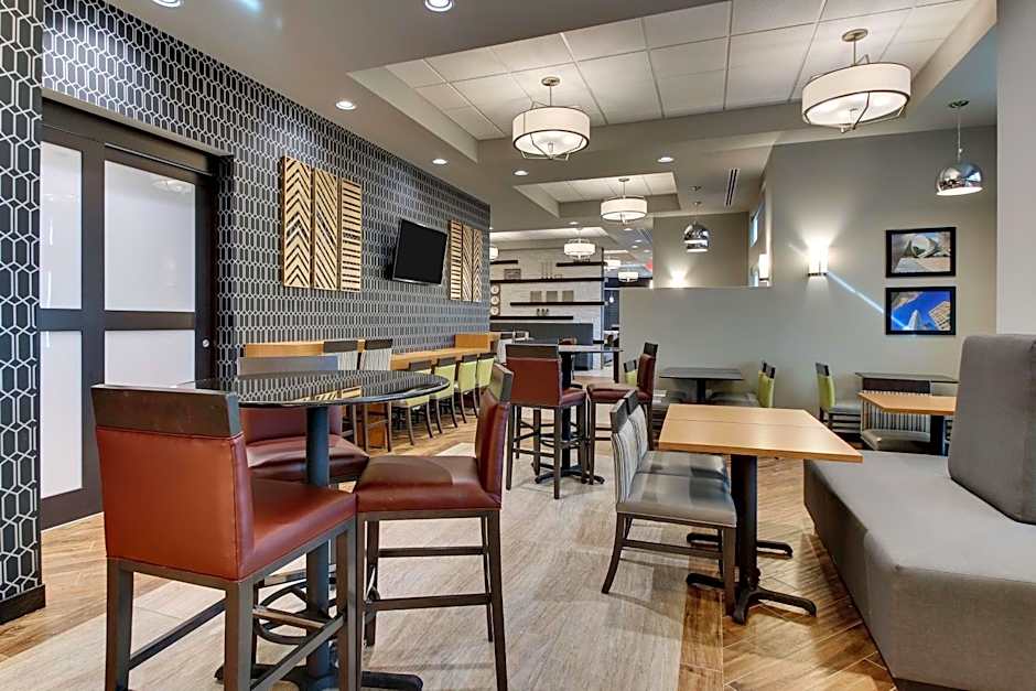 Drury Inn & Suites Columbus Polaris