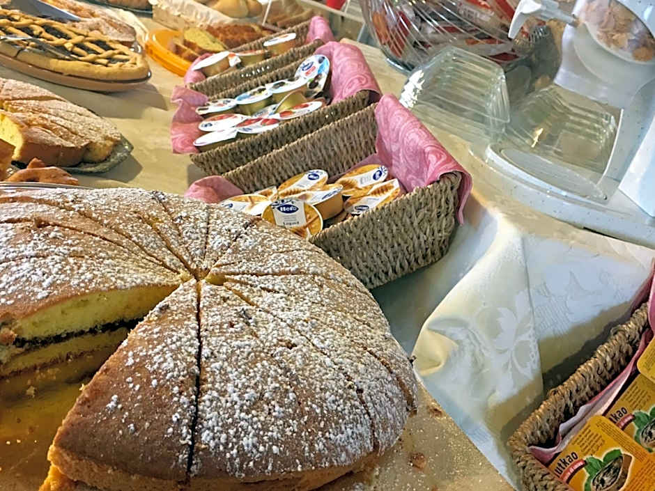 Hotel Ristorante Casa Rossa