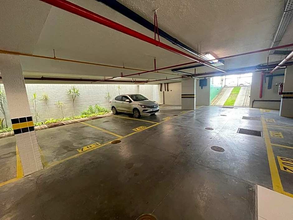 W703 · Requinte, vista e luxo a beira-mar