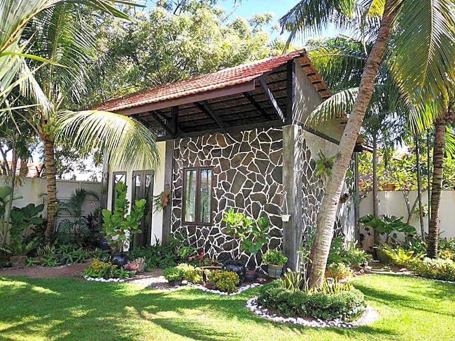 Casugria Dutch Residence 1810