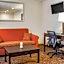 Rodeway Inn & Suites Near Okoboji Lake