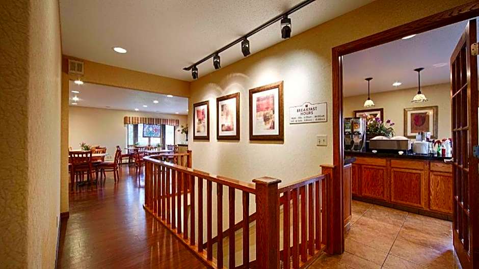 Quality Inn & Suites Detroit Lakes