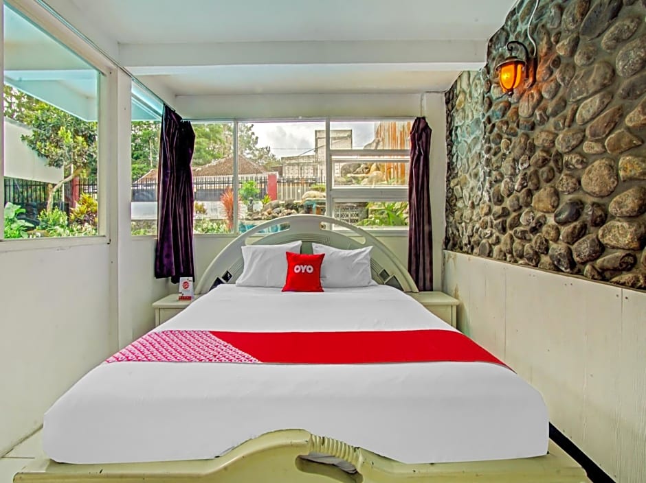 OYO 90077 Live Homestay