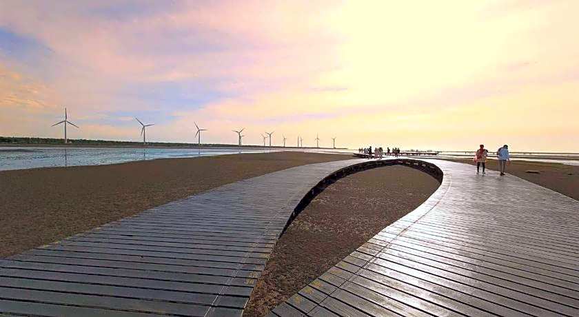 Holiday Inn Express Taichung Fengchia by IHG