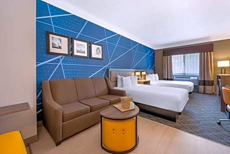 Queen Room with Two Queen Beds - Accessible/Non Smoking