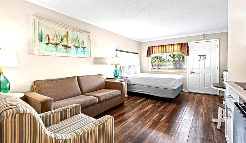 Club Destin Condos