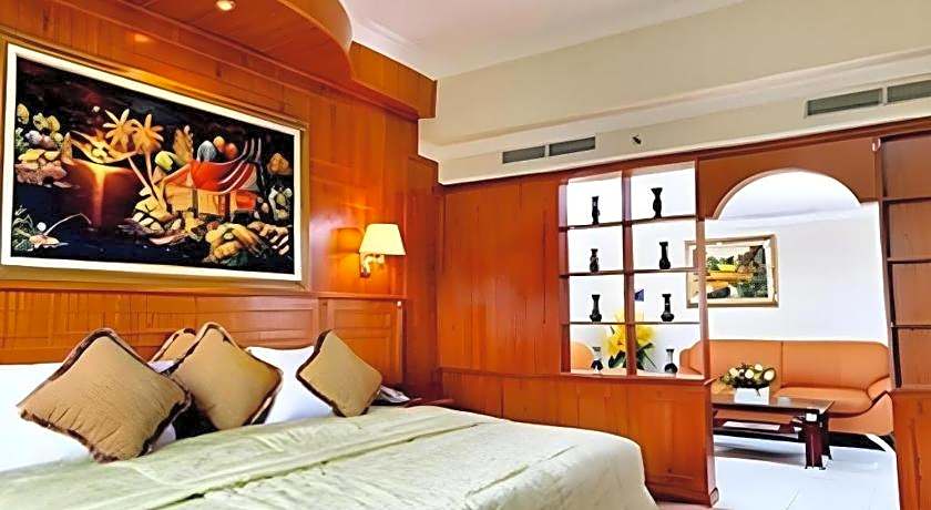 Madani Syariah Hotel