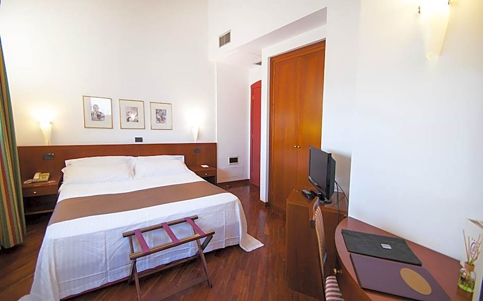 Hotel Alla Rocca Conference & Restaurant