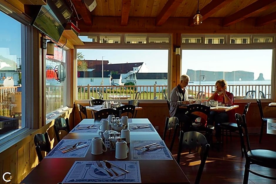 Hotel-Motel Fleur de Lys